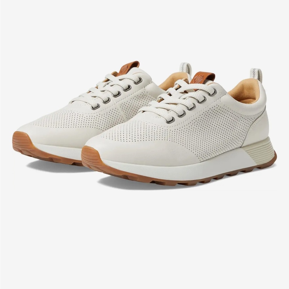 Johnston & Murphy Men's Beige Sneakers